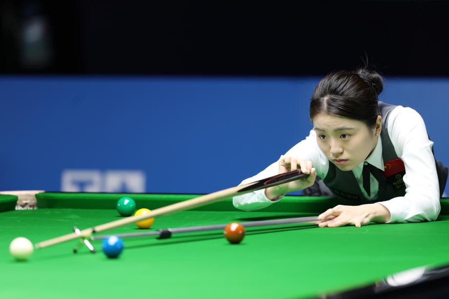 [图]中国选手白雨露获女子斯诺克6红球金牌
